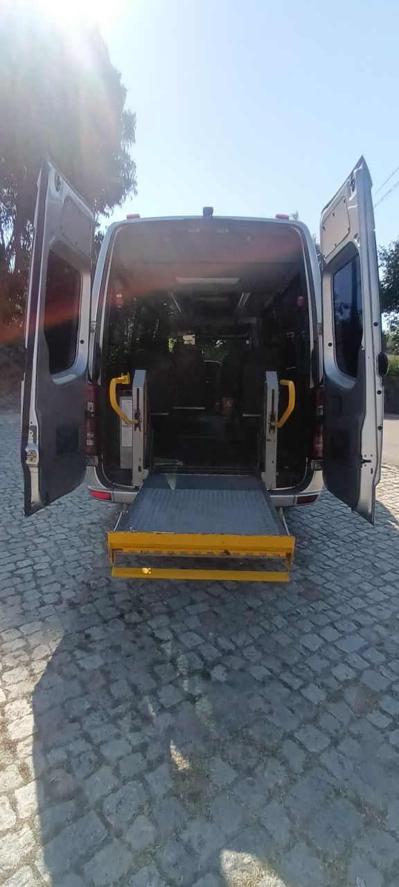 Mercedes Sprinter - Viatura adaptada para Cadeira de Rodas
