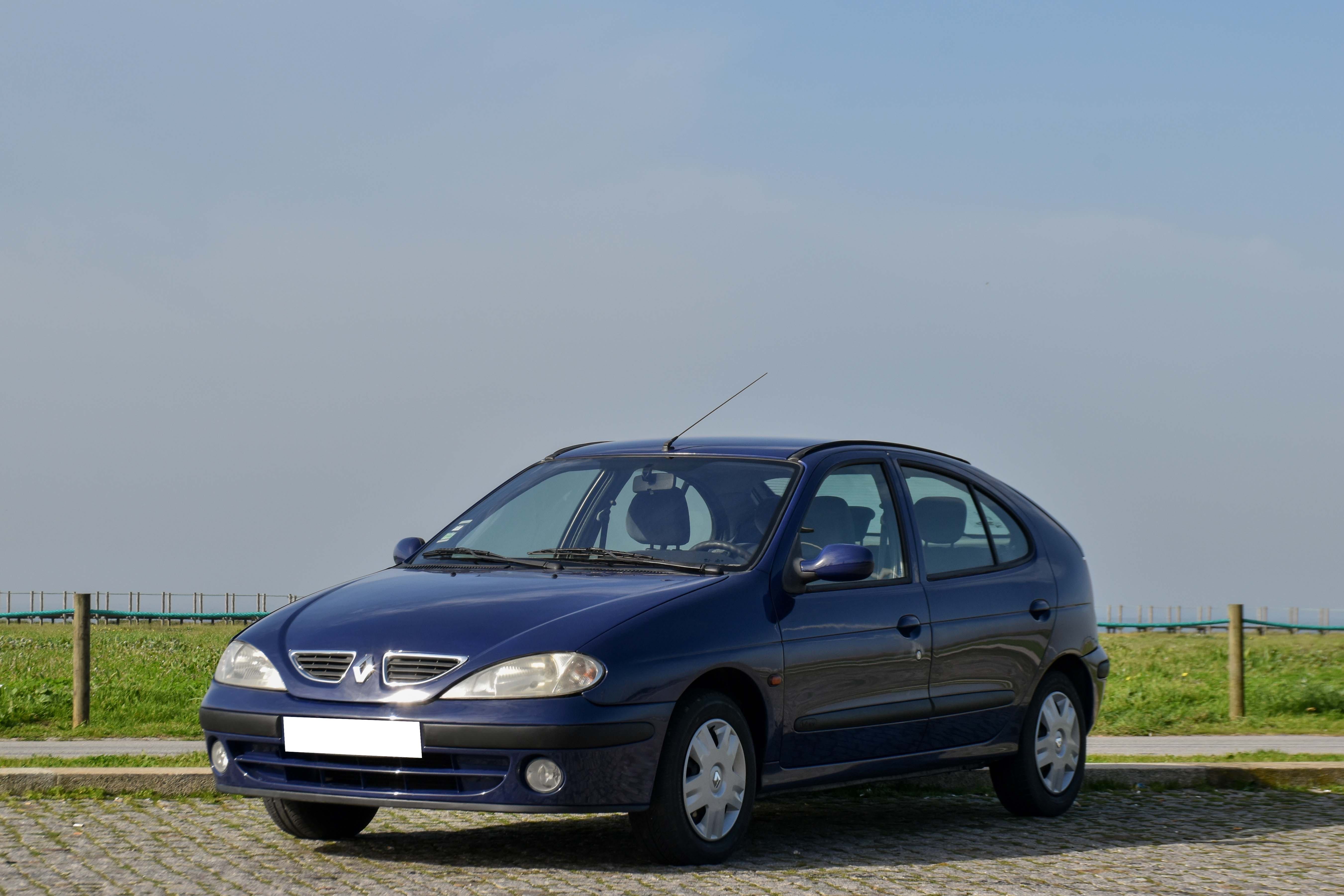 Renault Megane 1.4 - Desde 40€ /mês