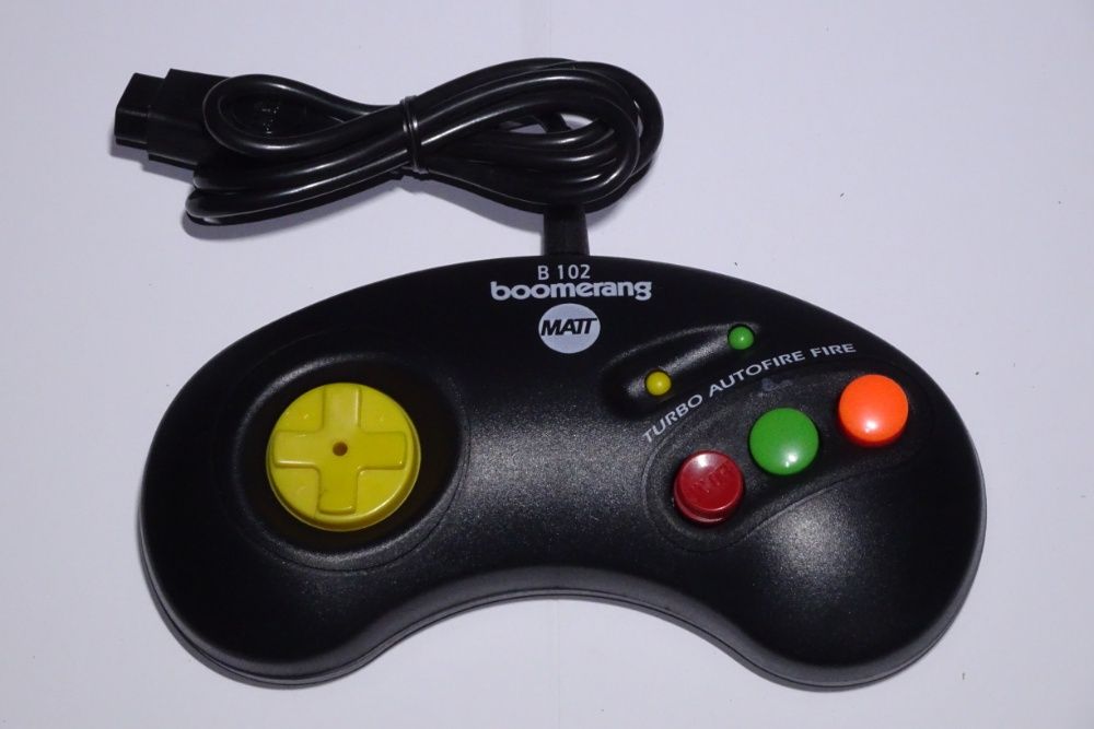 Joystick Joypad Gamepad BOOMERANG B102P Amiga Atari Commodore OKAZJA