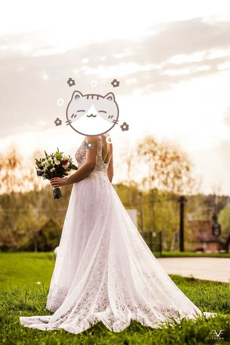 Suknia ślubna z koronki francuskiej