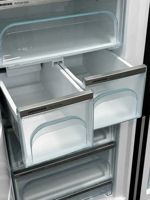 Графітовий комплект холодильник та морозильна камера Liebherr