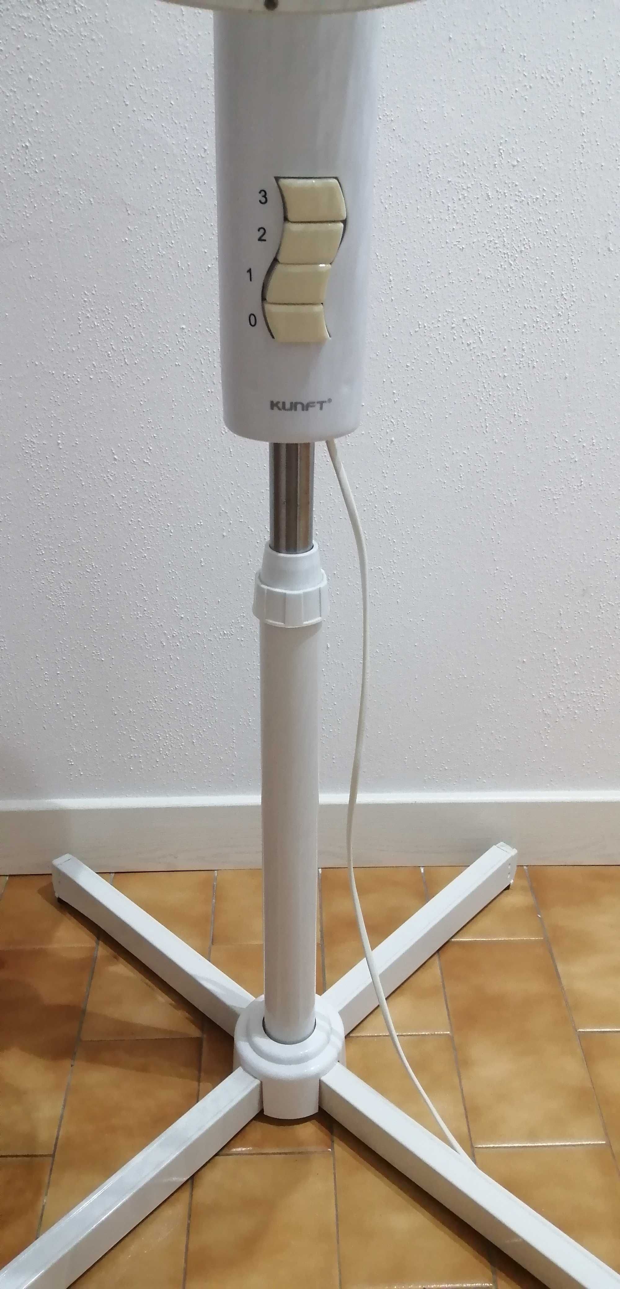 Ventoinha/ventilador de pé