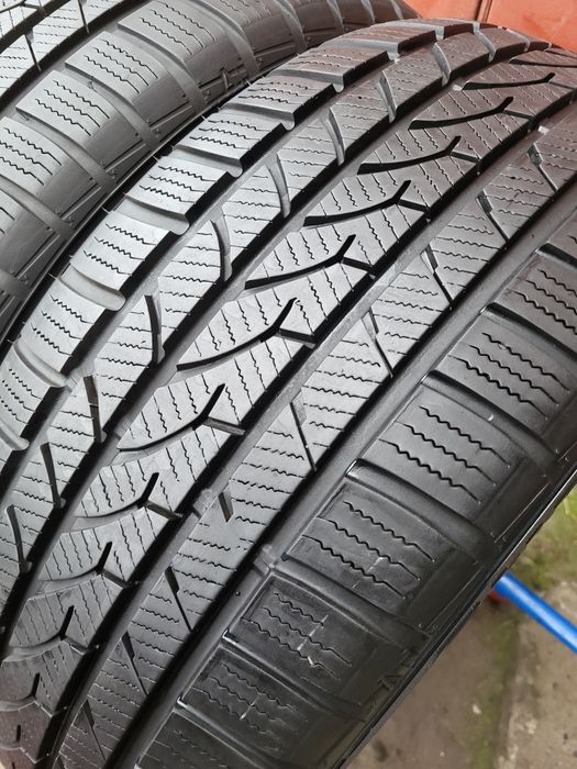 235/55/17 R17 Falken EUROWINTER HS449 2шт ціна за 1шт шини