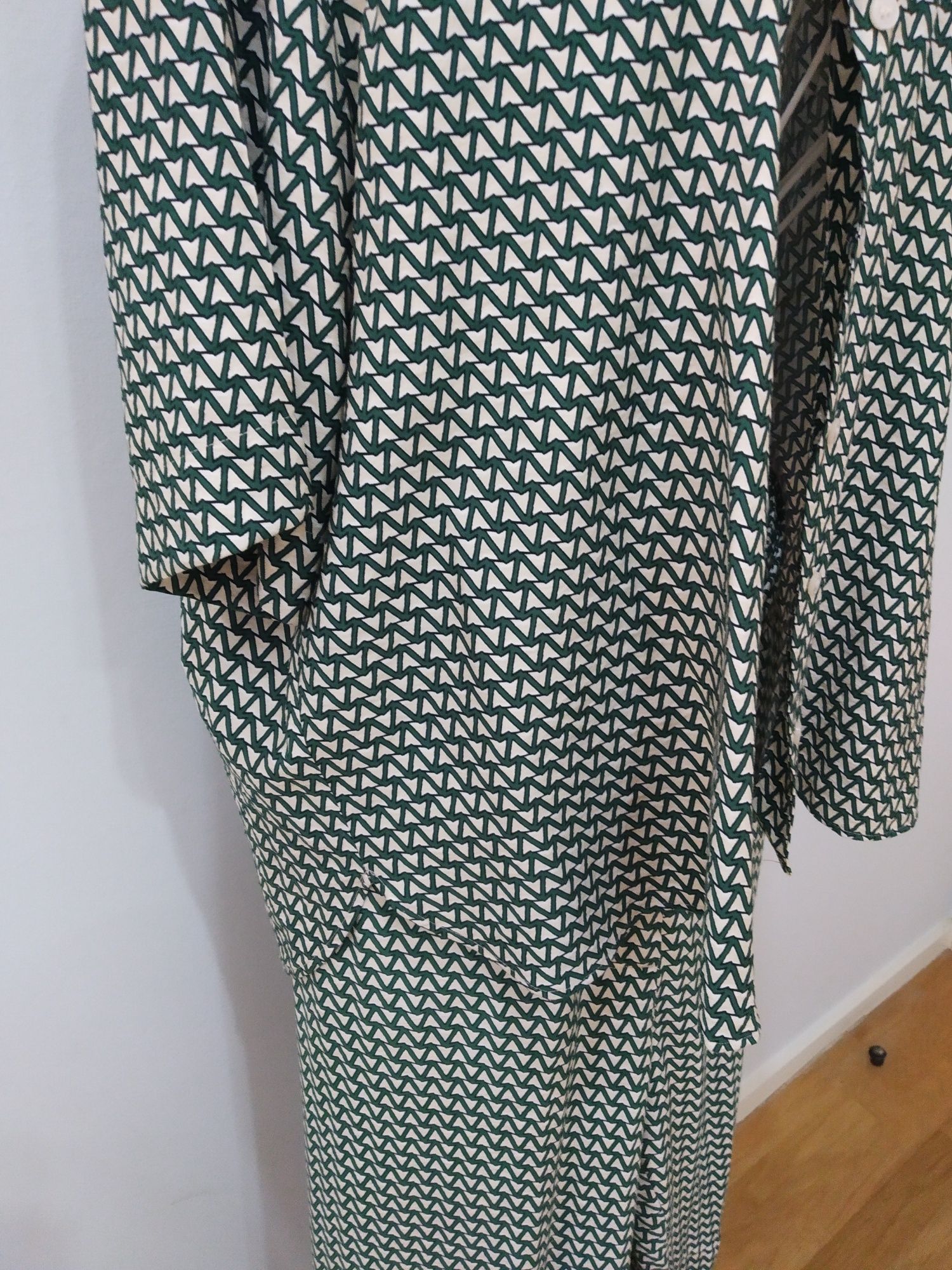 Conjunto camisa e calças