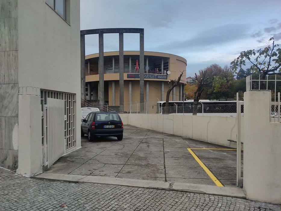 Arrendo Garagem Felgueiras