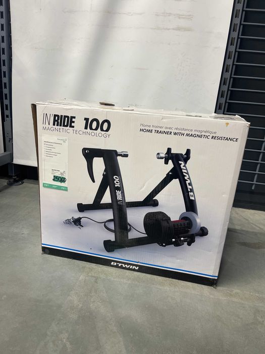 Trenażer rowerowy B'twin IN'RIDE 100 - 2ND LIFE
