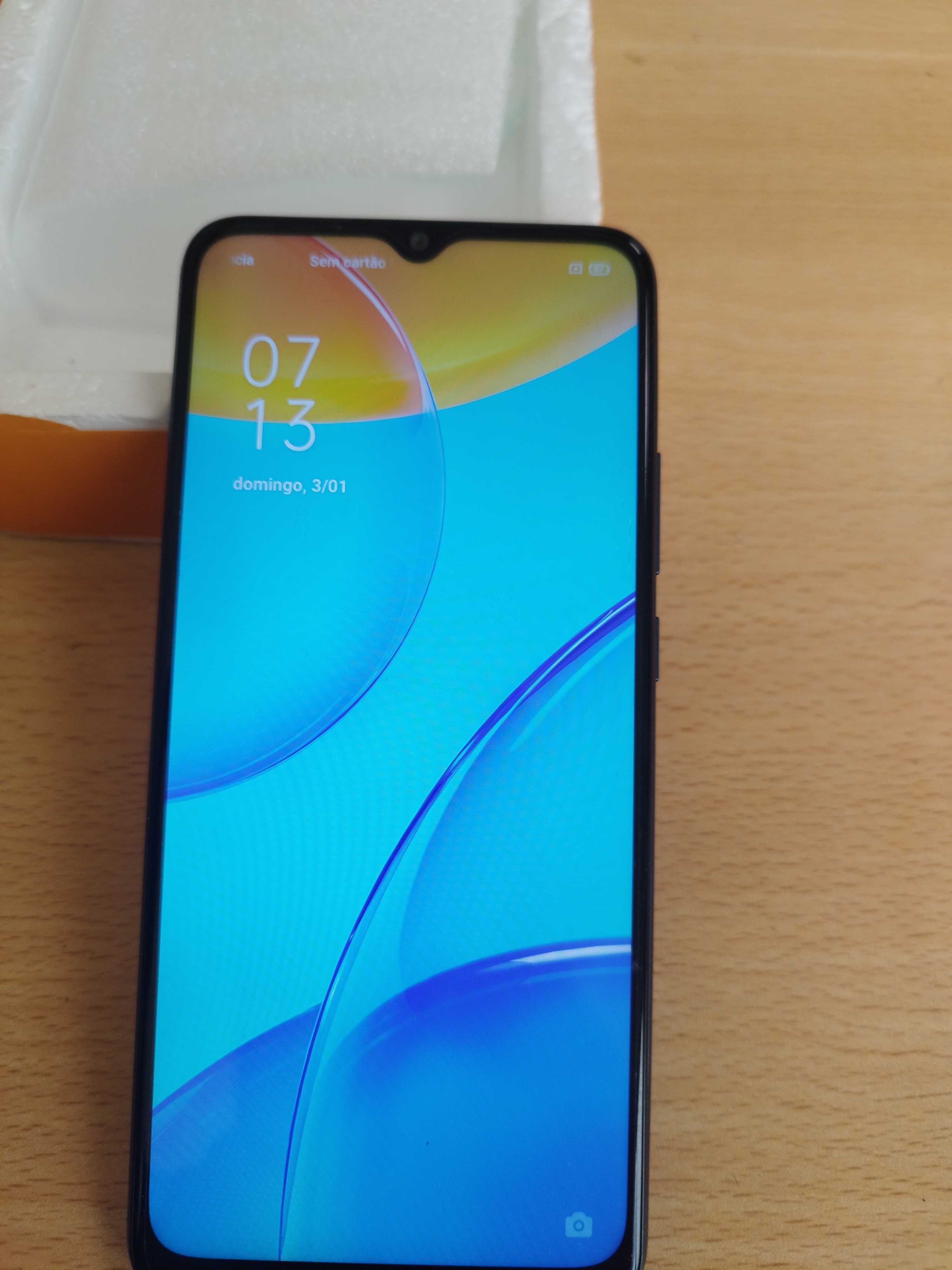 OPPO A15 desbloqueado novo.