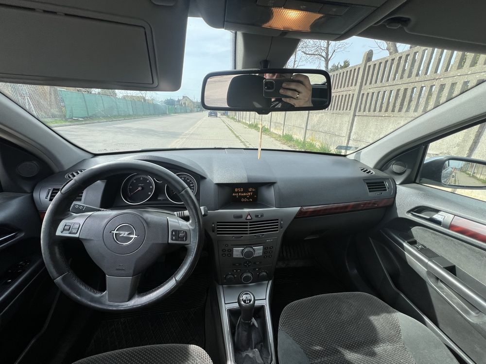 Opel Astra 3 diesel zamiana na busa