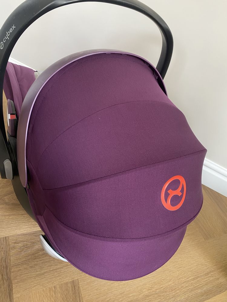 Автокрісло cybex cloud Q база 0+