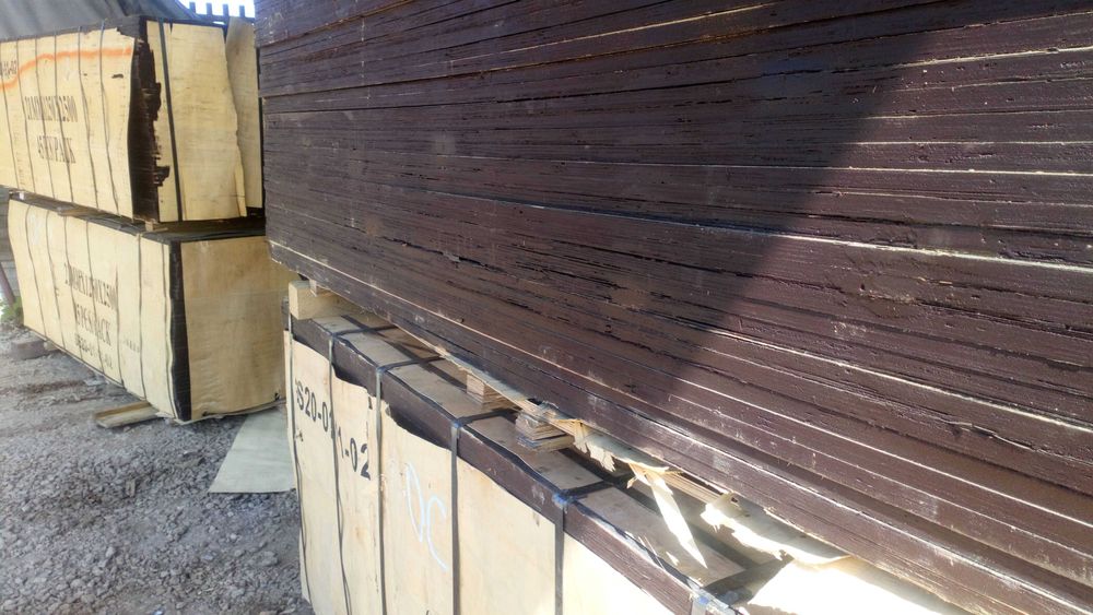 Sklejka szalunkowa 1250 x 2500 gr21mm Topola Płyta Trójwarstwowa PERI