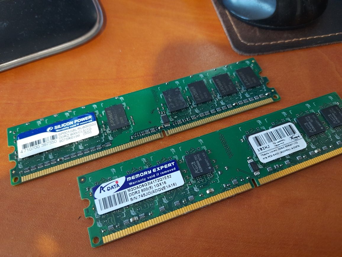 Оперативная память DDR2-800