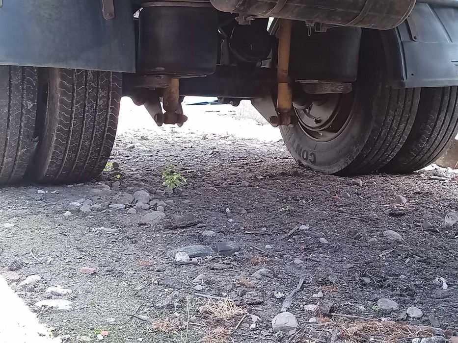 Przyczepa, poduszka resor, burty aluminiowe, bel słomy,laweta