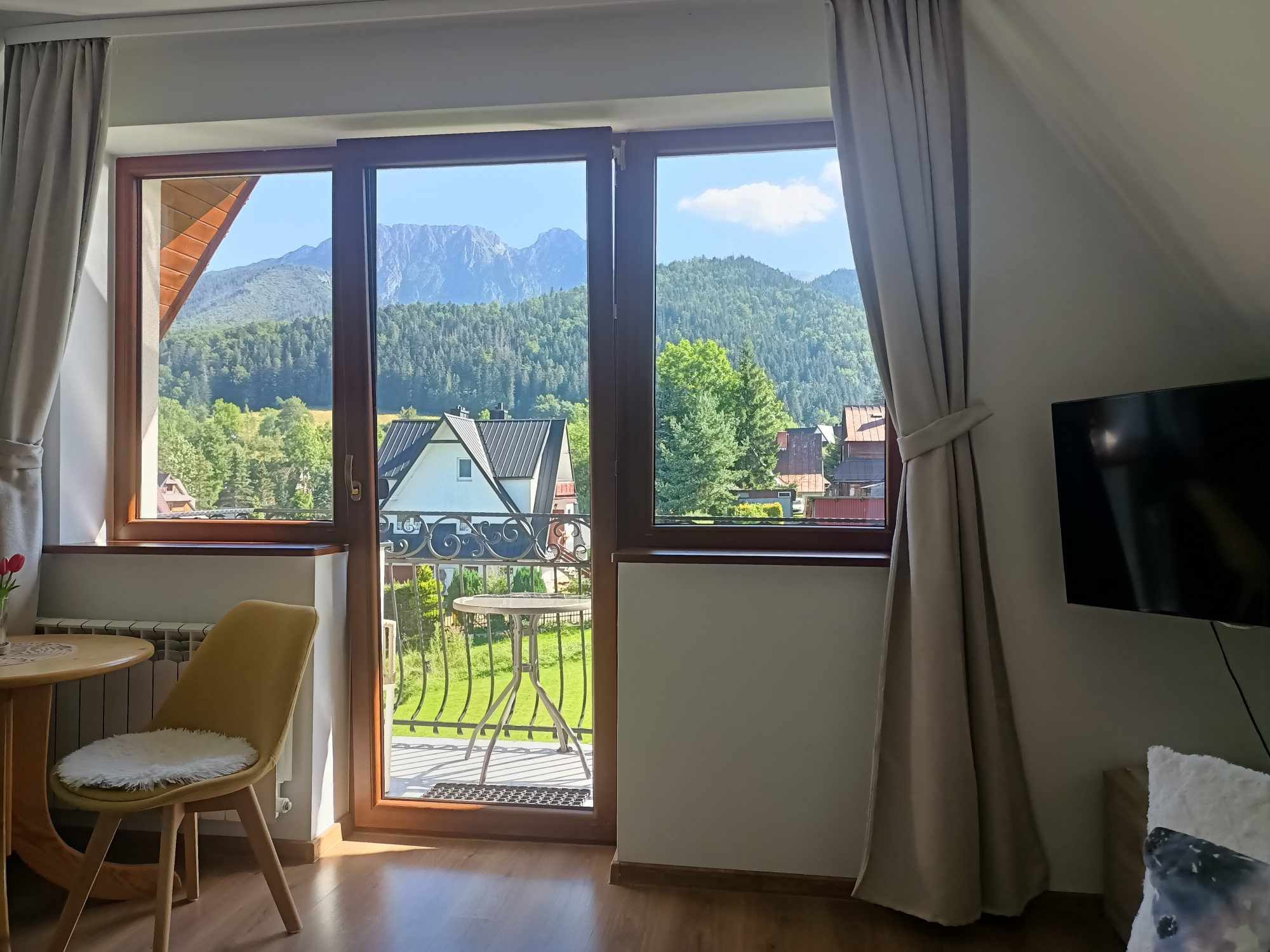Wolne od dziś  2 km od Krupówek.Widok na Giewont