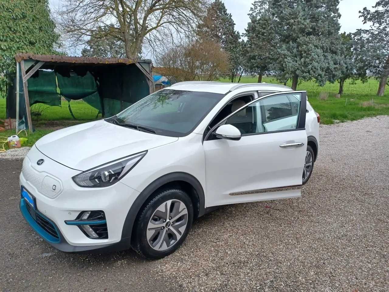 Разборка Kia Niro EV бампер б/у автозапчастини