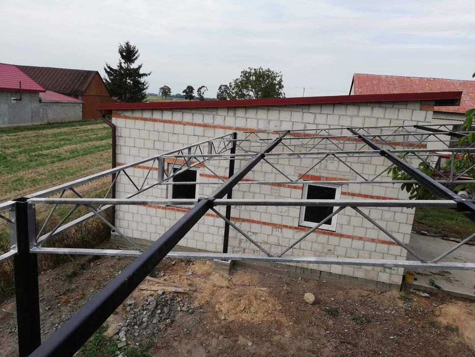 Szkielet wiaty, garażu 12,94m x 6,46m.