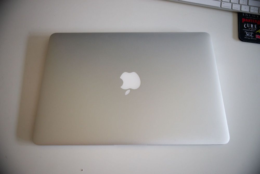 MacBook Air 13 2014 A1466 (i7 8GB Ram 128GB)