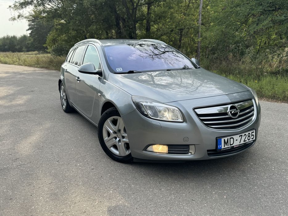Продам Опель Инсигния