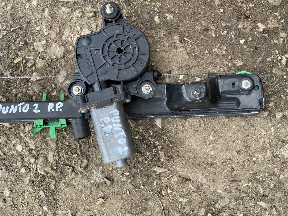Fiat Punto 2 mechanizm szyby prawy przod 5-drzwi