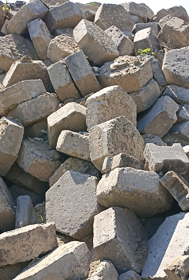 Trelinka Betonowa Bloczek Płyta Chodnikowa Kruszywa Gruz Utwardzenia