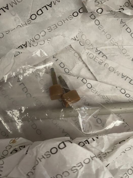 Sapatos Aldo de pele verdadeira