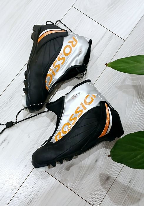 Buty narciarskie do nart biegowych Rossignol NNN r.37