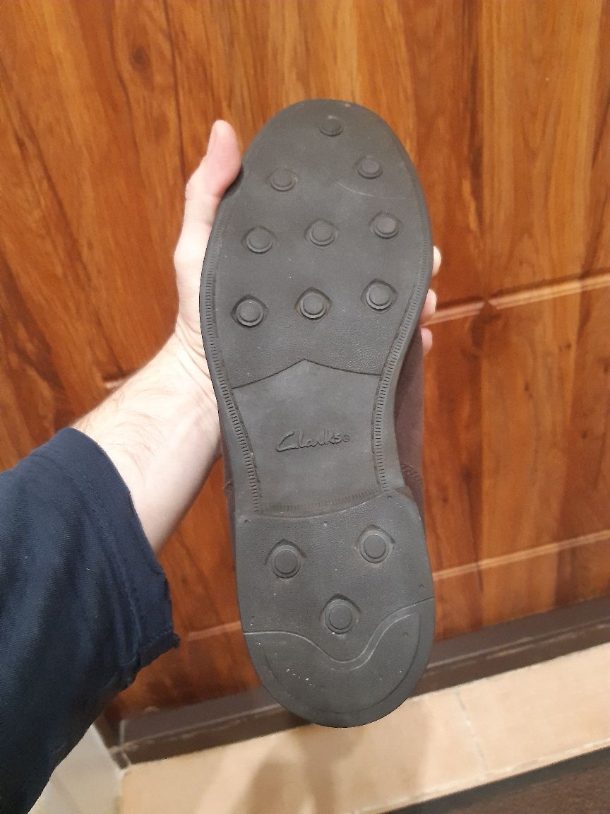 Челси ботинки лоферы Clarks
