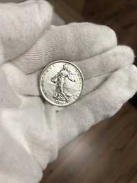 5 злотих, 5 франкі, 25 центів США , срібні монети