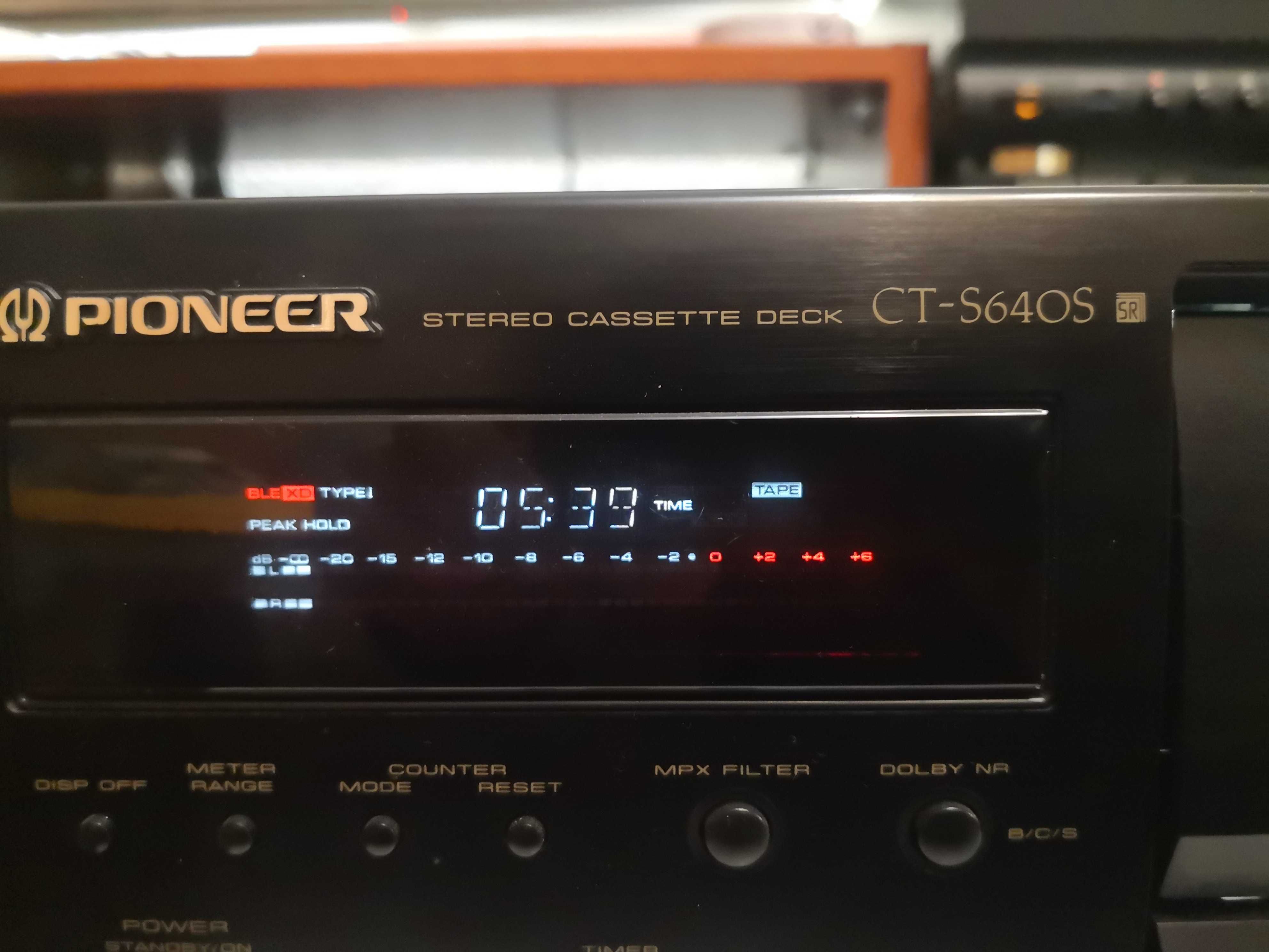 Касетна дека/кассетная дека Pioneer CT-S640S