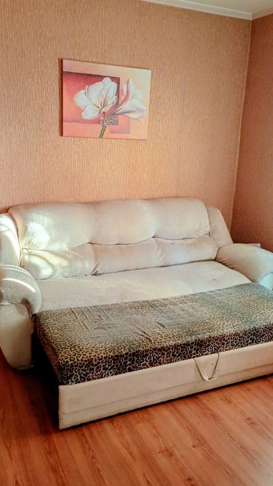 Продам великий диван б/у