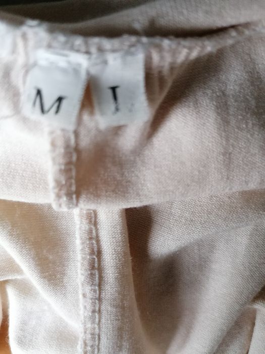 Bluzka beżowa z wiązaniem