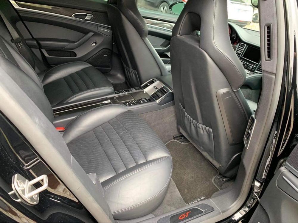 Porsche Panamera turbo