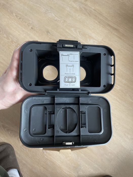 Вітруальні очки VR Park