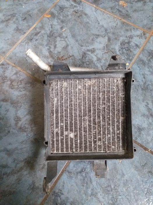 Dodatkowa chłodnica wody płynu Audi tt 8n 3.2 v6 vr6 r32