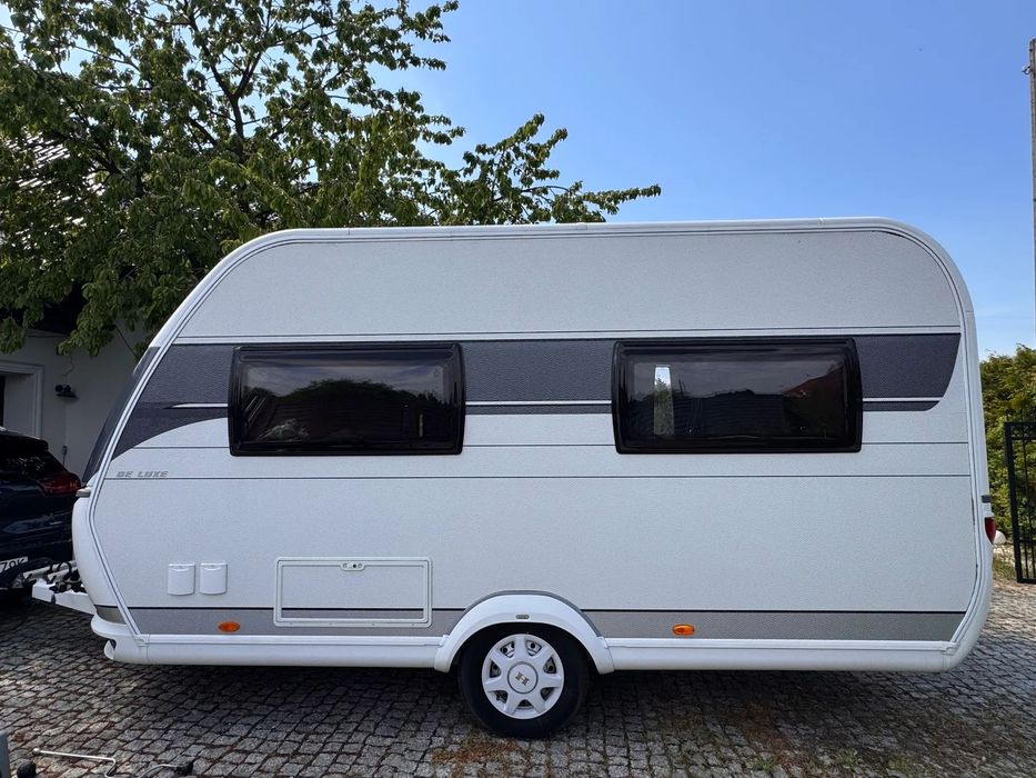 Hobby DeLuxe SFe 400  Hobby DeLuxe SFe 400 – Full wyposażenie,jak nowa,gotowa do drogi! FVAT