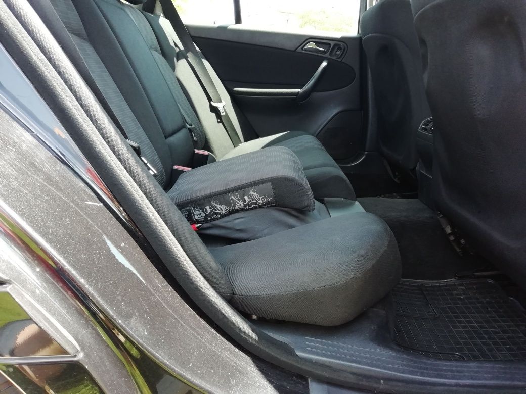 Mercedes C220 cdi (150cv) Dezembro 2004