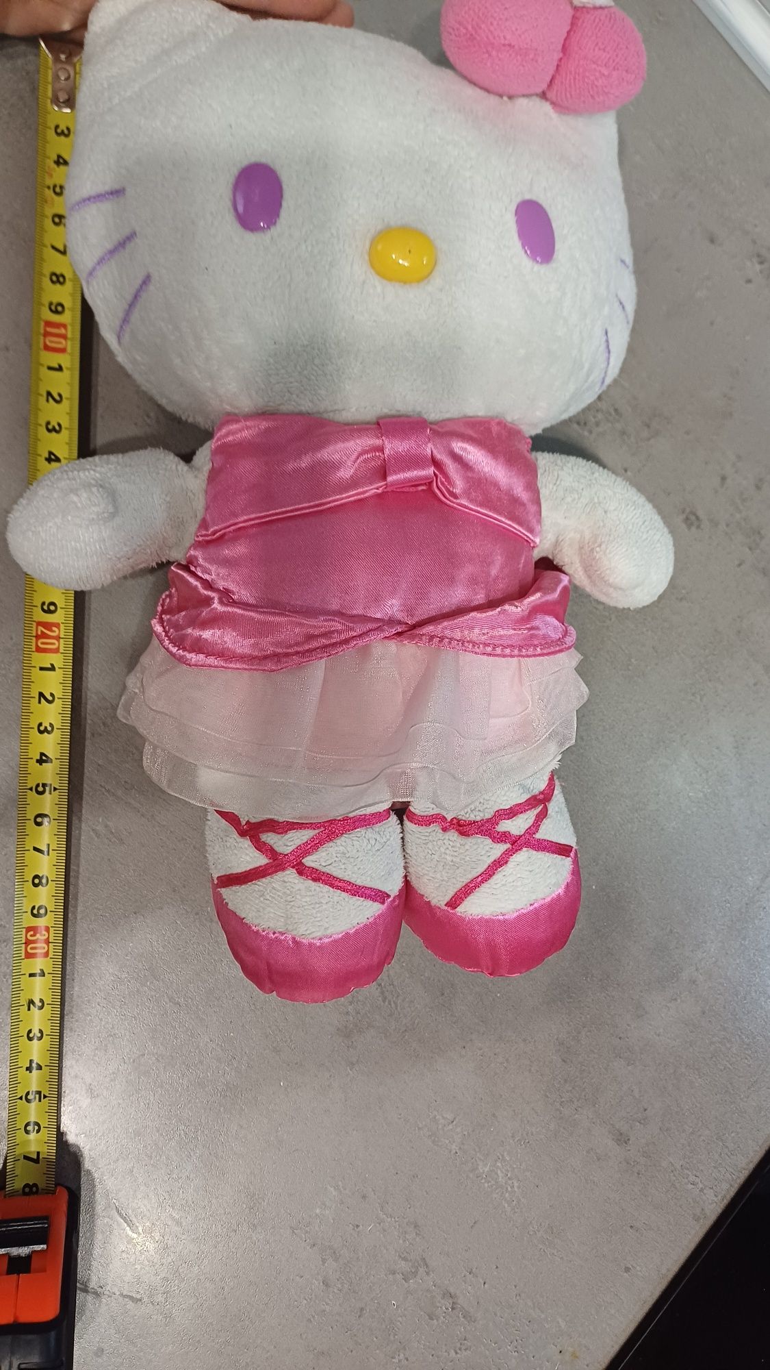 Hello Kitty  baletnica różowa ok.30cm.