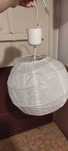 Lampa z kloszem lampionem papierowym