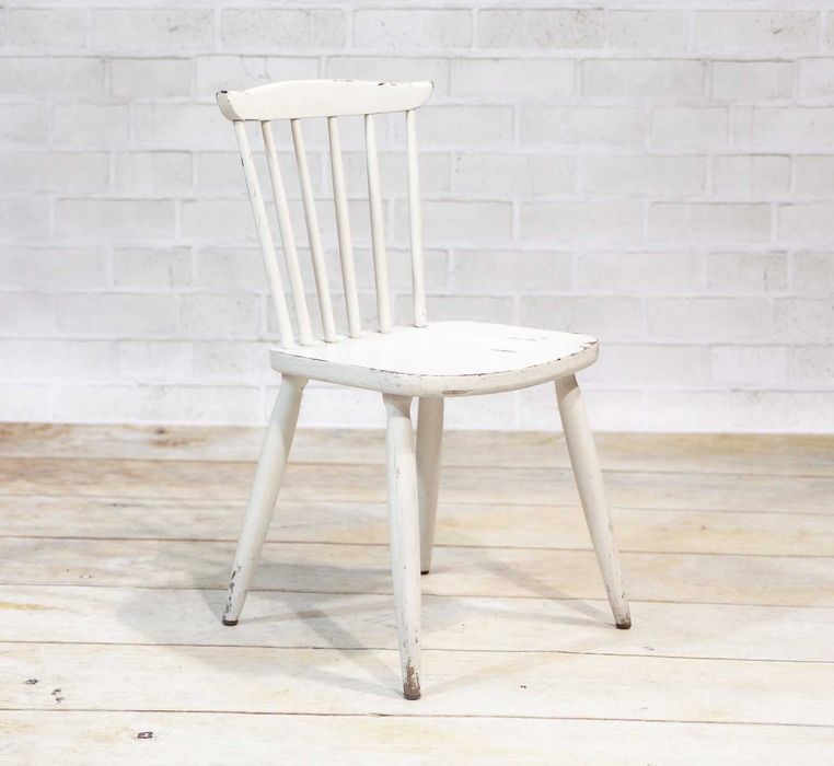 Drewniane krzesło PATYCZAK stolarskie typ A-5910 Tellus białe