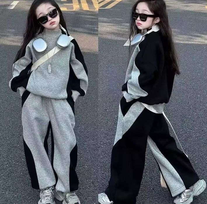 Стильний спортивний костюм для дівчинки на ріст 122-128 см