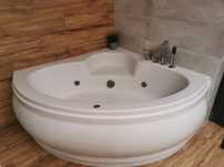 Wanna z hydromasażem 130x130
