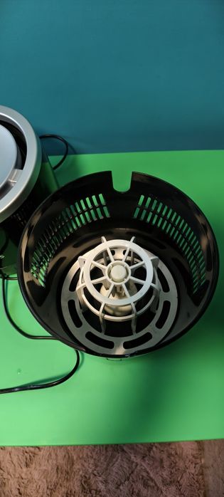 Nawilżacz powietrza Philips Serie 2000 HU4813 w bardzo dobrym stanie