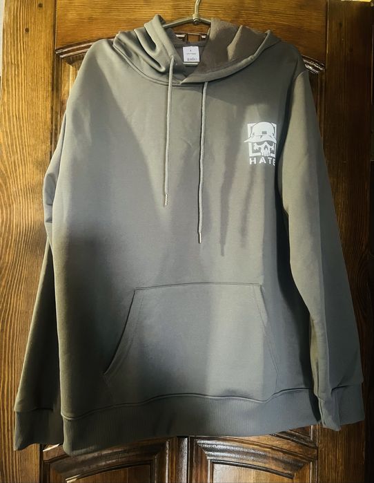 Чоловіче худі нове зпринтом hate