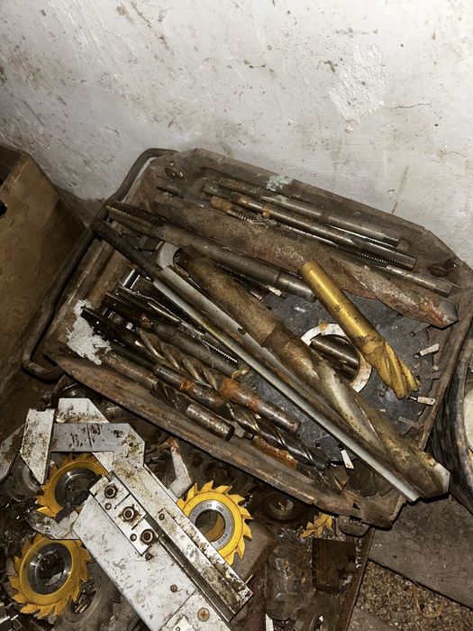 Різні види металу