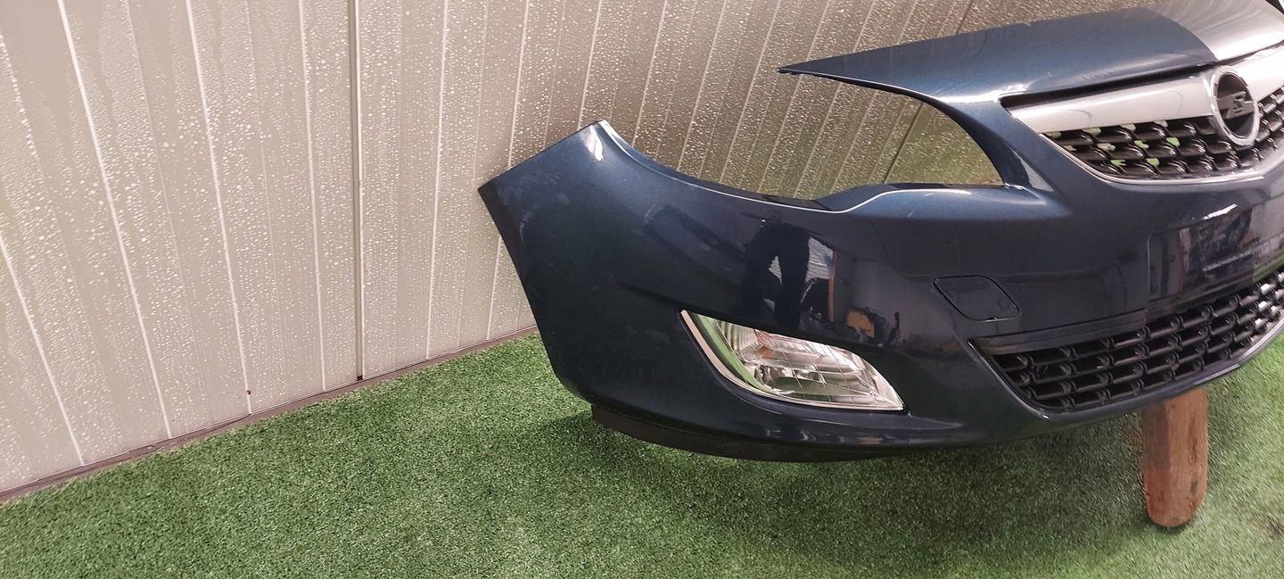 Zderzak przód Kompletny Opel Astra IV Astra J LAK:Z22A