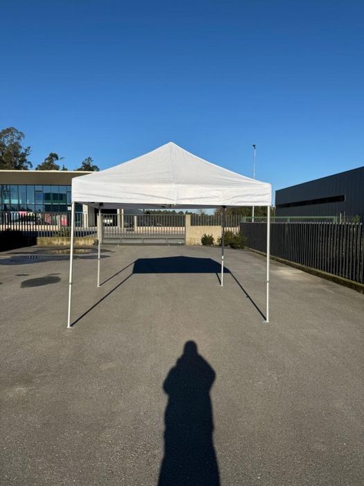 Tenda Pop-up para todo o tipo de utilidade