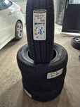 Opony zimowe Paxaro 235/65/16C  4sztuki