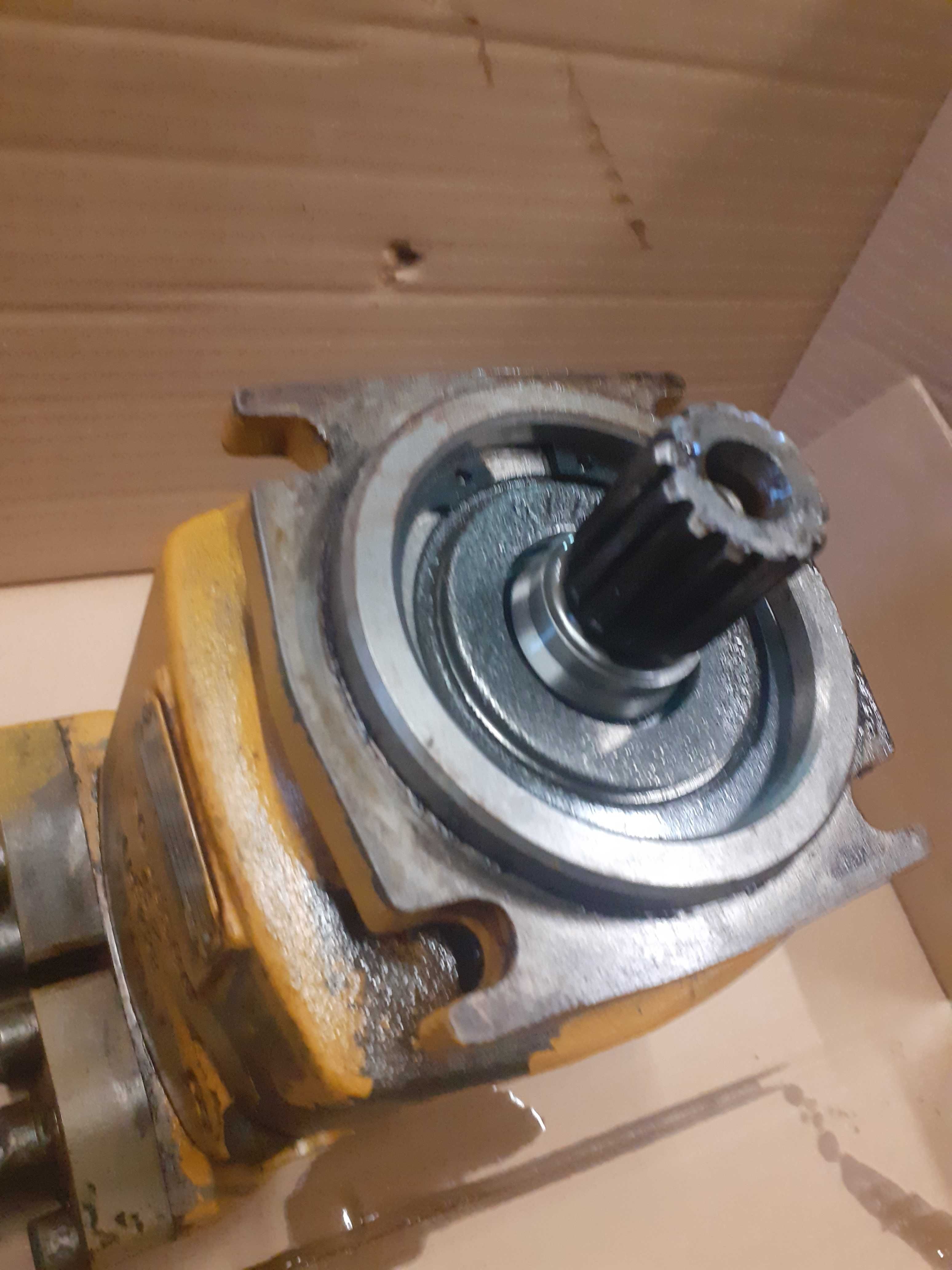 Silnik hydrauliczny hydromotor obrotu liebherr