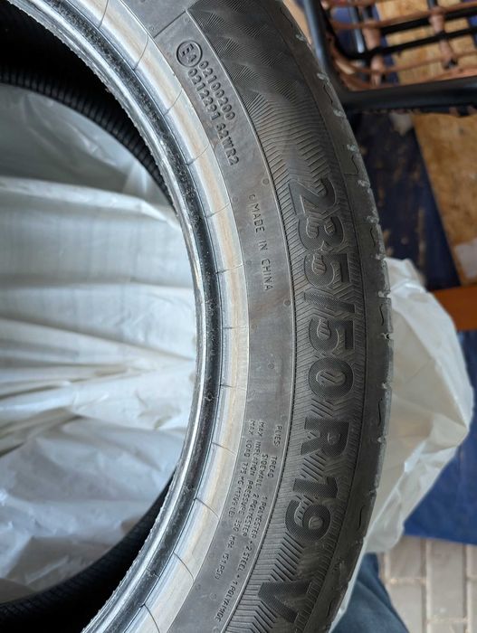 Letnie Opony 235/50 R19V Continental 4szt.