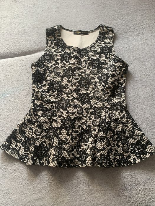 Набір жіночого одягу