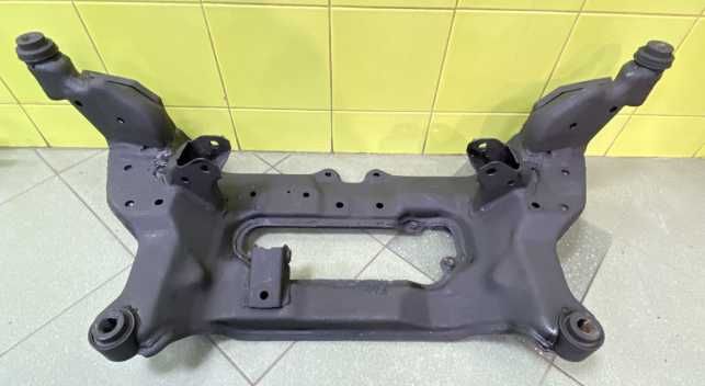 Nissan X-Trail T30 2.2д 2.0б 2,5б мотор, подрмник передний , коробка